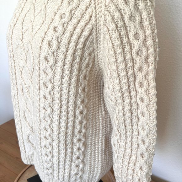 70's Carbery Irish Wool - Chunky Cream Sweater - Fisherman Knit- Size Medium - Picture 10 of 14